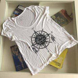 Used ‘Not All Who Wander are Lost’ Shirt
